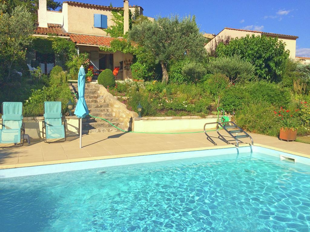 Lovely G Te With Private Pool Монтаньяк Экстерьер фото